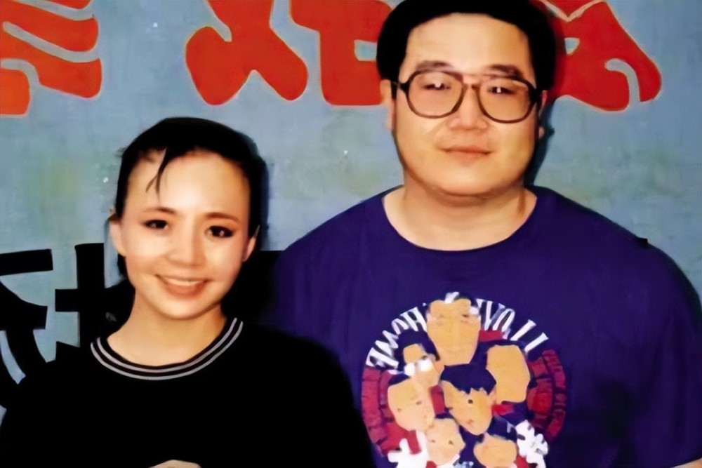 同父不同命英达对两个儿子的态度大不相同巴图怎么样了