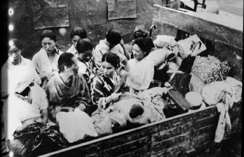 她因长的"美丽",在"慰安所"中受尽折磨,解救时战士都落泪了
