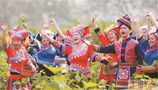 壮族歌圩节三月三歌圩,又叫歌婆节,是壮族的重大节日.