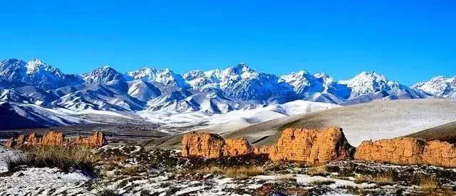 中国最壮美的山岭武威乌鞘岭