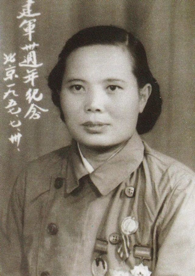 103岁红军女战士张文,走完传奇一生