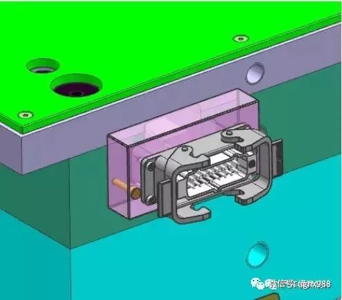 接线盒安装在模具的天侧,便于接线,且线不要露出模具表面,必要时可多