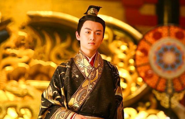 汉元帝吹响西汉亡国的丧曲汉宣帝建立的盛世轻易就被他毁了