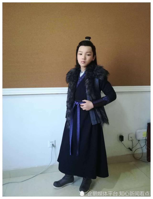 有点意外的是《千古玦尘》中也有何羽霄,但不注