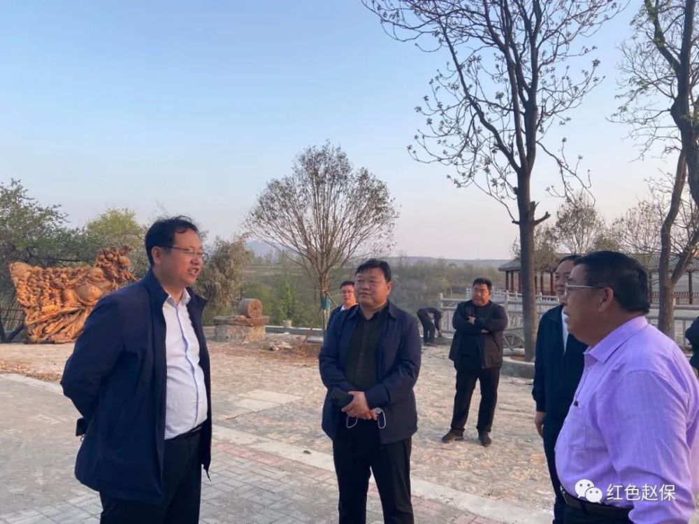 赵保镇党委书记陈建峰镇长卢小龙调研指导乡村振兴工作