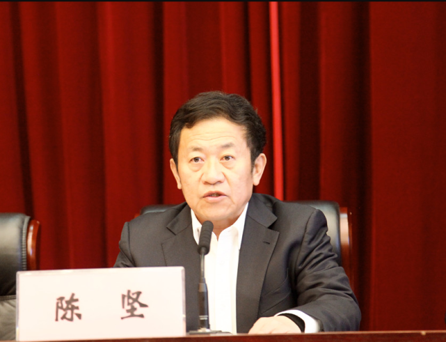 大理州委原书记陈坚被查,曾挂职罗平县科技副县长