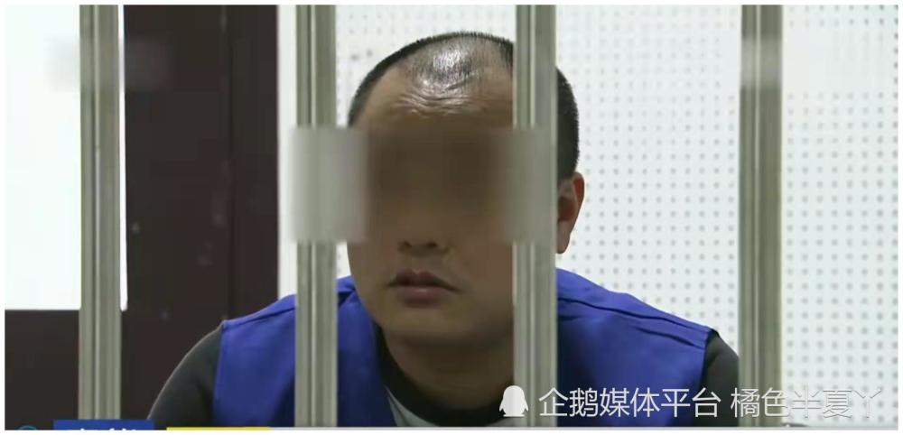 妻子跟情人开房丈夫在门口等待他怒砍奸夫38刀2018年被判刑