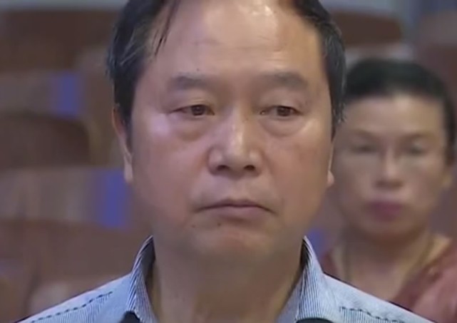 "陈贡武的胡闹并没有影响到法官,一家三口最终还