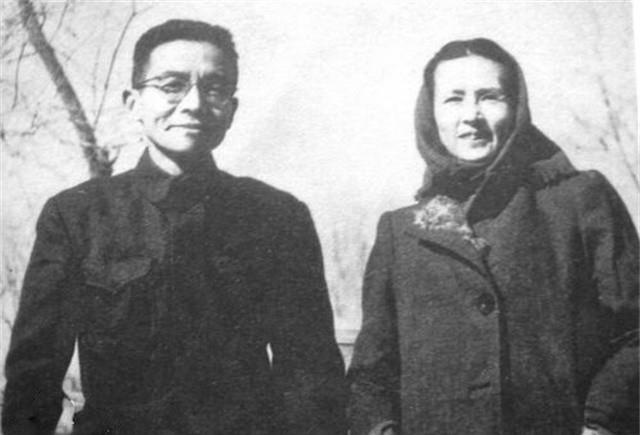 林洙:消费丈夫梁思成,诋毁恩师林徽因,洗白失败反让
