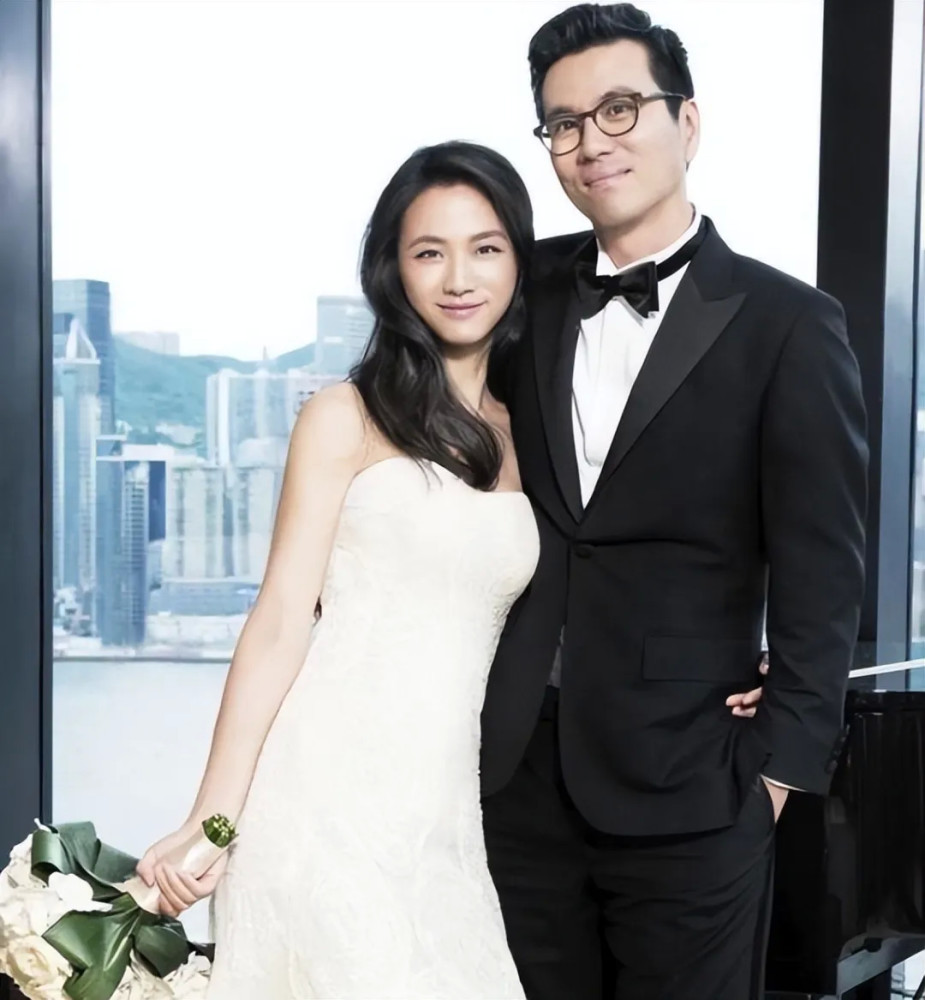在 2014年汤唯与金泰勇结婚;在2016年汤唯在香港产下女儿summer.