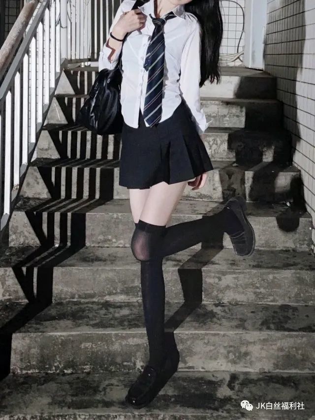 jk辣妹这一套真的是要人忍不住说绝绝子的一套啦