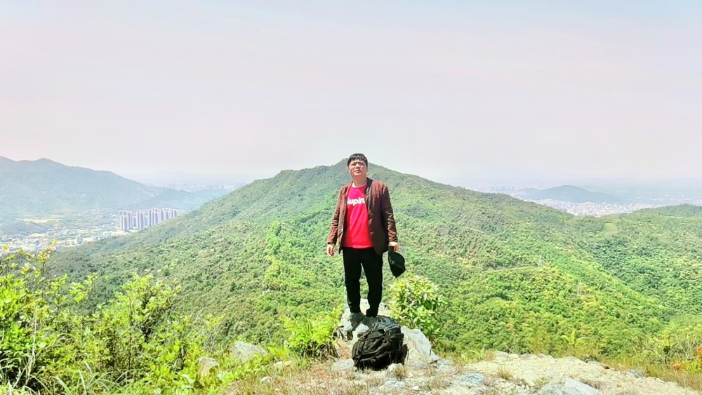 惠州惠东寨场山森林公园竹篙晒网山顶风景如画靠近九龙峰尖锐