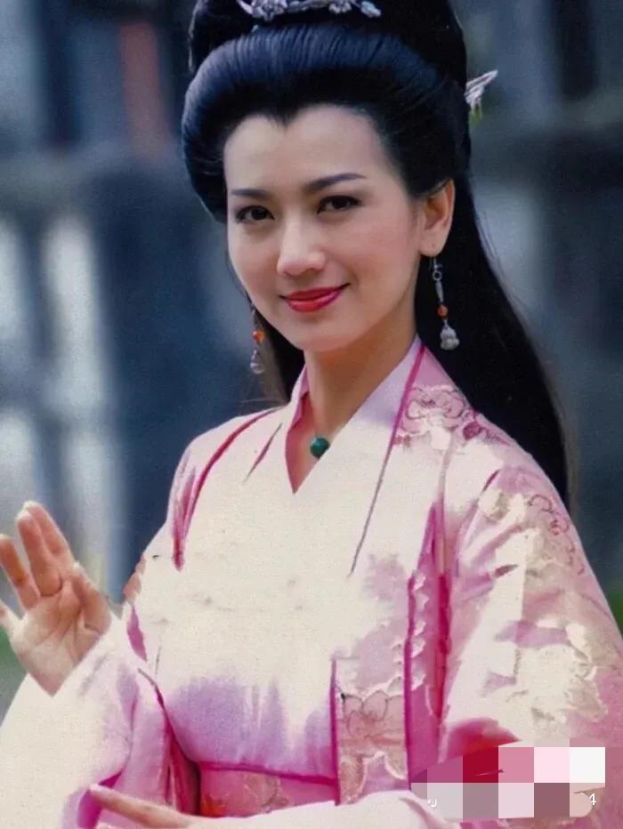 七版白娘子谁最美赵雅芝王祖贤刘涛谁更美
