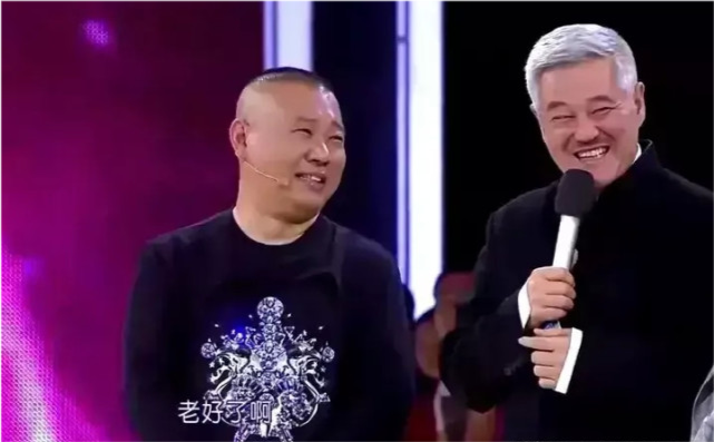 主持人问赵本山你和姜昆的关系不是很好吗为什么现在不来往了