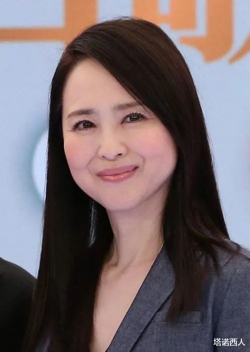 女儿跳楼去世百天后松田圣子复出,坦言靠演出走出伤痛