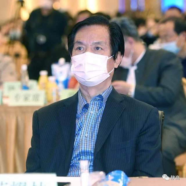 省政协原副主席田源,省政协原副主席陆栋,省工商联副主席郑佩宏,省