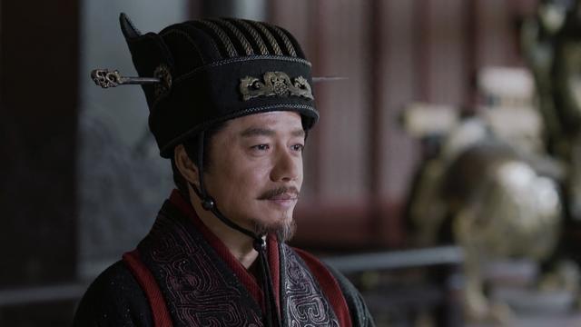 异人听后拜谢道"如果你能实现你所说的,我继位后愿意分秦国的土地于