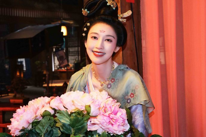 张俪风起洛阳窈娘