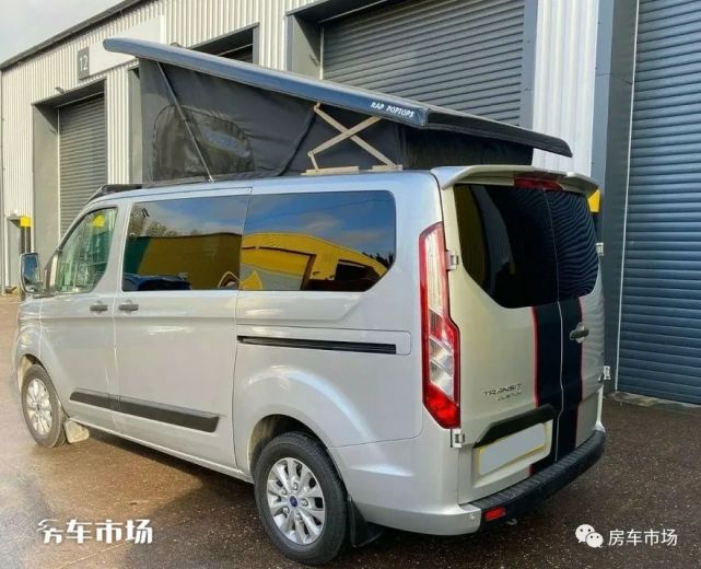 停车方便能下地库,福特途睿欧升顶房车,城市生活郊区旅行