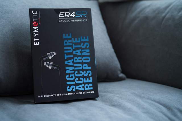 美品】ETYMOTIC RESEARCH ER4SR-