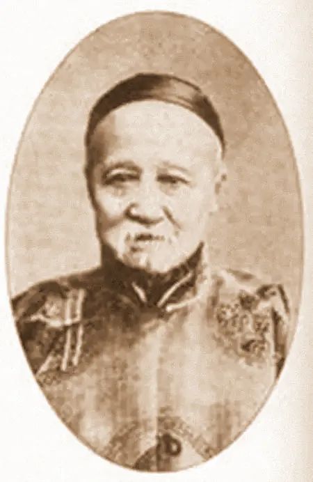 李朝仪的特别之处是,尽力培养了自己的侄子李端棻(1833—1907,从某种