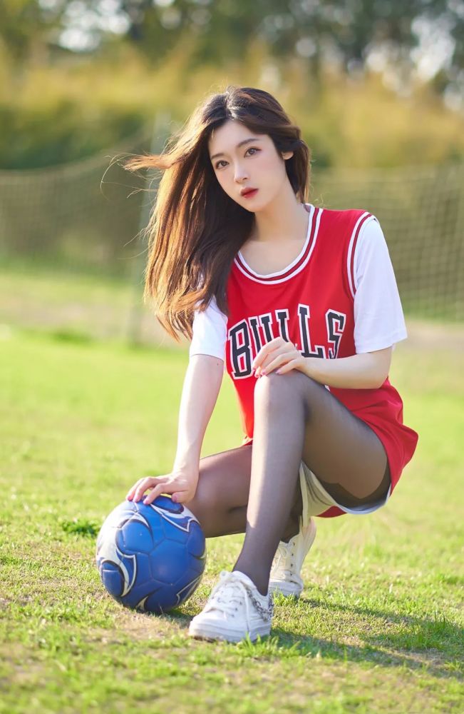 运动女神桐桐oop