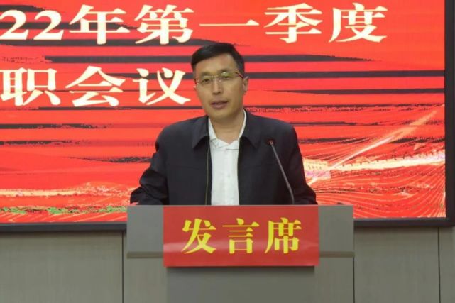 述职程序结束后,市委政法委常务副书记汤立明作了点评,充分肯定了第一