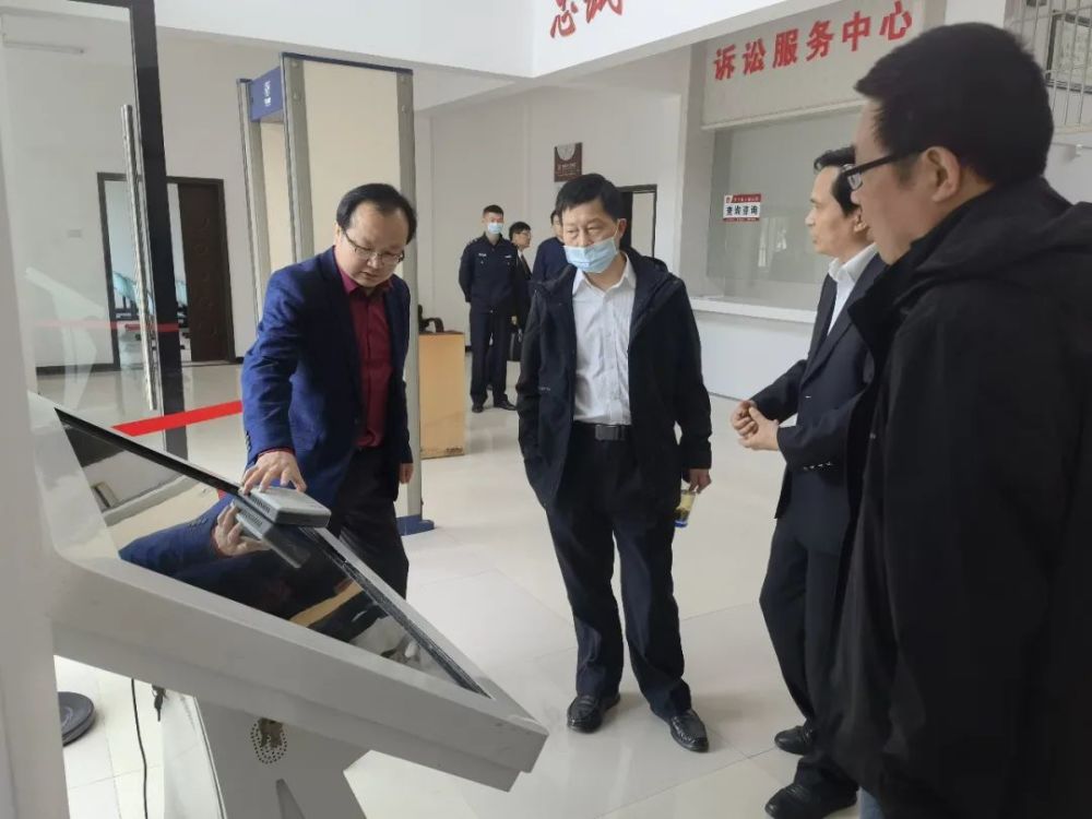 孝感中院副院长许志耕一行到孝昌法院人民法庭调研