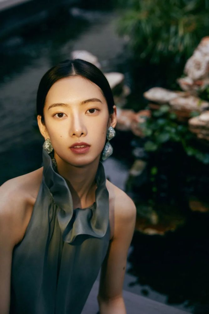 cici项偞婧从内心出发向暖阳而生