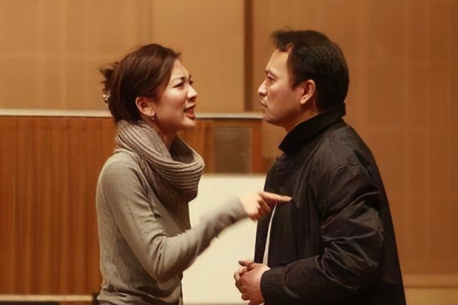 演员丁志诚:为了这3个女人,离婚了20年不再婚,照顾残疾姐姐不离不弃