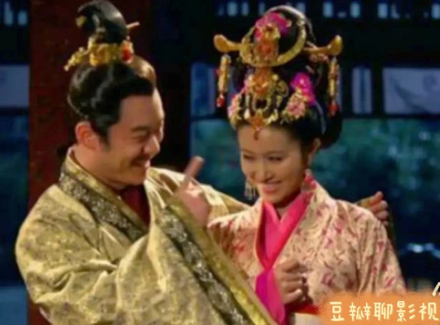 他是《红高粱》中的"钱玉郎",他又是《芈月传》