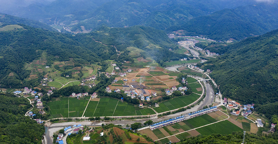 绿水青山陕西旬阳市双河镇让幸福之水流淌起来