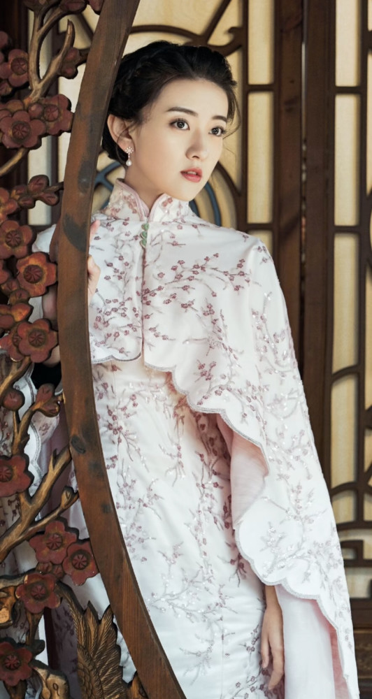 石家庄美女梁洁
