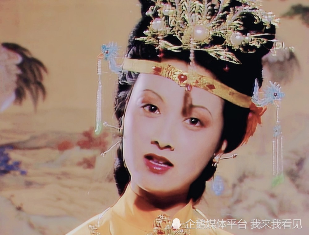 邓婕一个镜头征服了导演组成就了至今无人超越的王熙凤