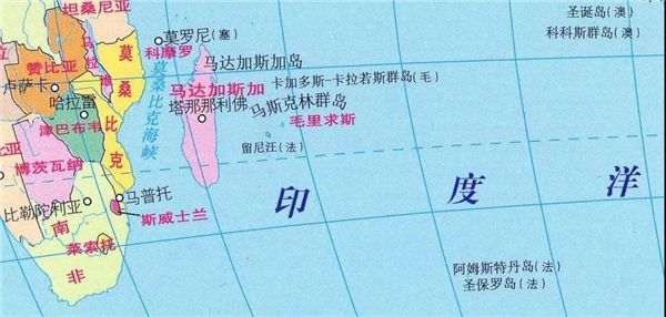 法属波利尼西亚由社会,土阿莫群岛 等118个岛屿组成.