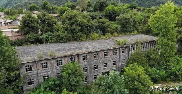 陕西秦岭一条小山沟神秘067基地厕所里诞生航空发动机