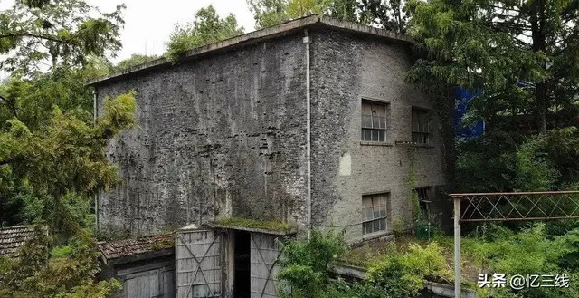 陕西秦岭一条小山沟神秘067基地厕所里诞生航空发动机