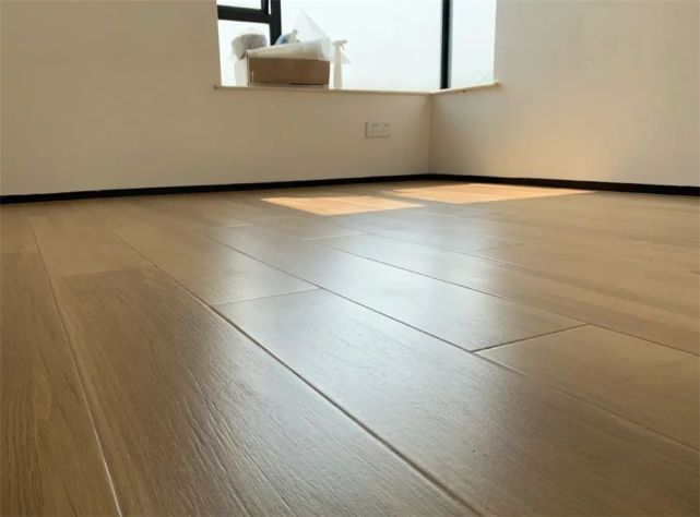 若再装修，饱受争议的“木纹砖”，我一定了解后再装，太容易后悔_腾讯新闻