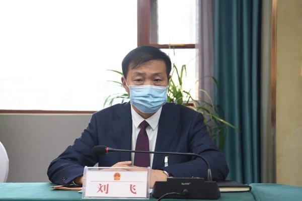 平舆县第十五届人民代表大会第一次会议主席团第三次会议召开