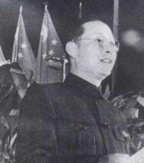 1943年,潘汉年未经请示私会汪精卫,事后隐瞒12年,他为何不说?