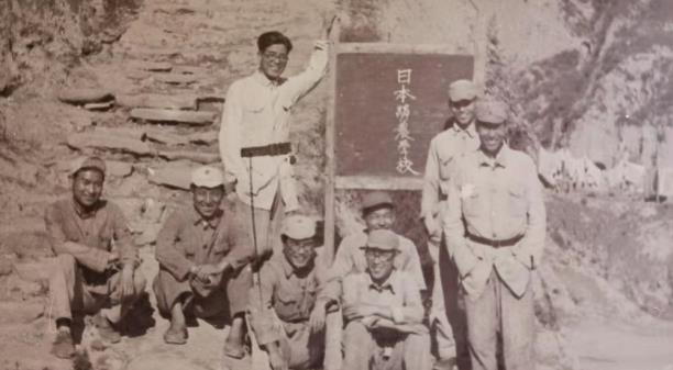 日本士兵聊天别的碉堡收到八路军的慰问袋我怎么没收到