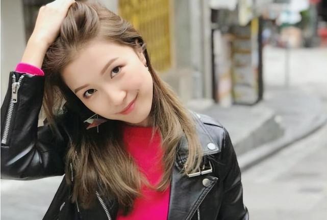 郭嘉文疑深受李泽楷的"情伤",闺蜜林凯恩暴露郭嘉文状态不好