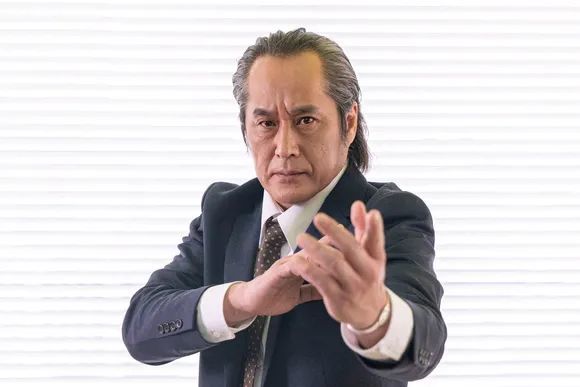 假面骑士:二叔虽老依然帅气,永德叔也爱吃青椒炒肉