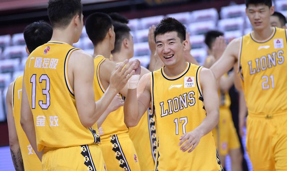 cba浙江广厦队核心中锋站出来带领球队翻盘杨鸣开始紧张了