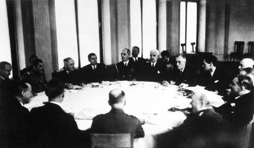 二战后期抢夺利益可为什么雅尔塔会议最大的赢家是苏联