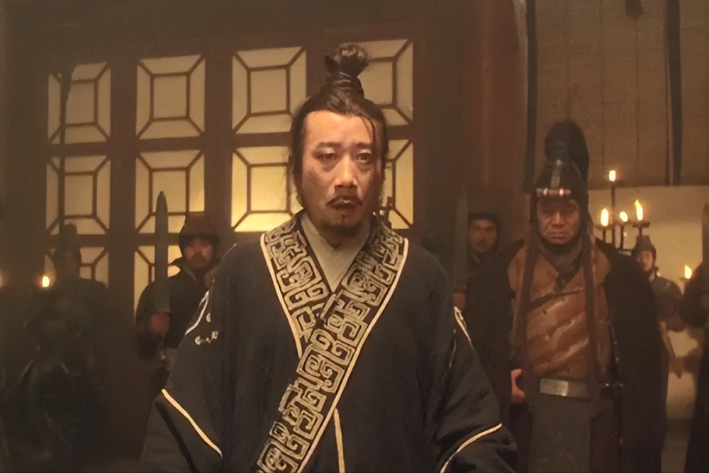 李雪健老师饰演的始皇嬴政是在电影《荆轲刺秦王,当时这一版本的