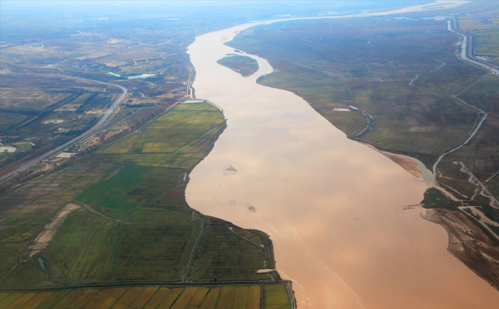 受"水少沙多,黄河水沙关系不协调等因素影响,黄河下游水资源普遍