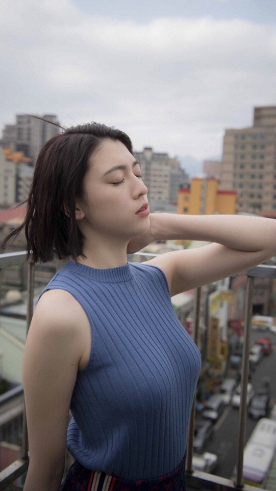 三吉彩花高清壁纸