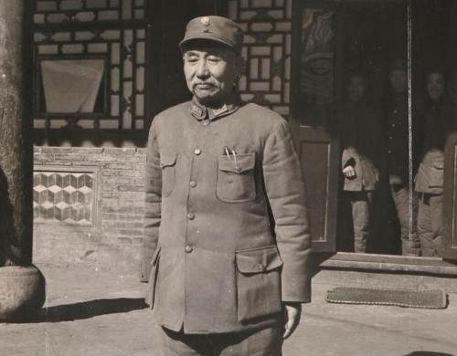阎锡山对傅作义恩重如山他却自立门户与阎锡山分道扬镳