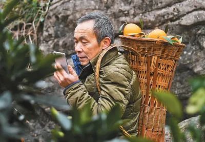 当代愚公抠门原来他在酝酿这件事
